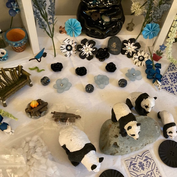 PANDA PARADISE FAIRY GARDEN SET - Picture 6 of 10